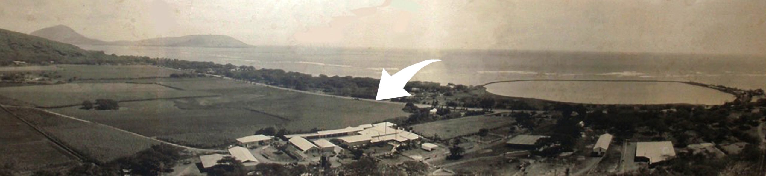 Historic view of Maunalua Bay and the former Wailupe Fishpond area
